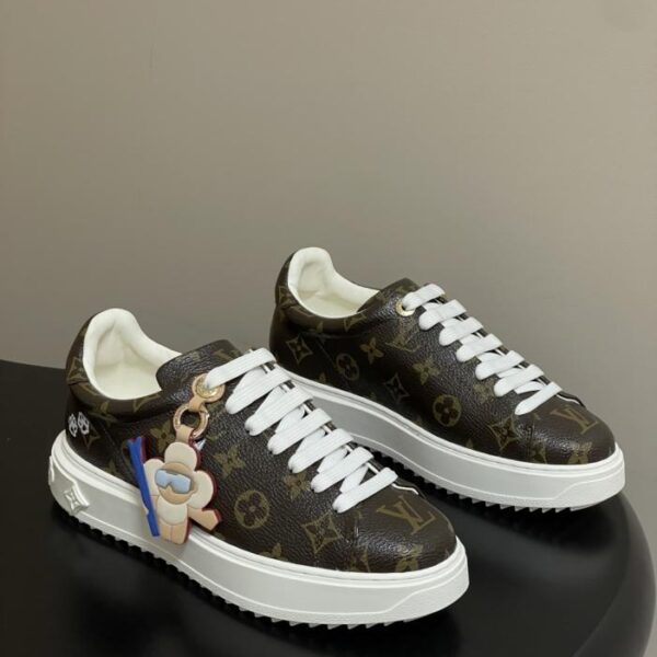 LOUIS VUITTON LV TIME OUT運動鞋系列厚底休閒運動鞋(5EG4L)