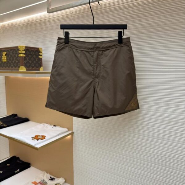 LOUIS VUITTON 標誌貼飾口袋短褲(NE3UD9)